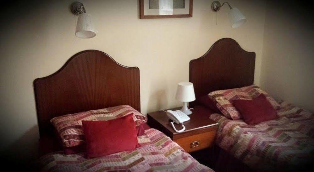 The Waverley Hotel Crewe Bagian luar foto